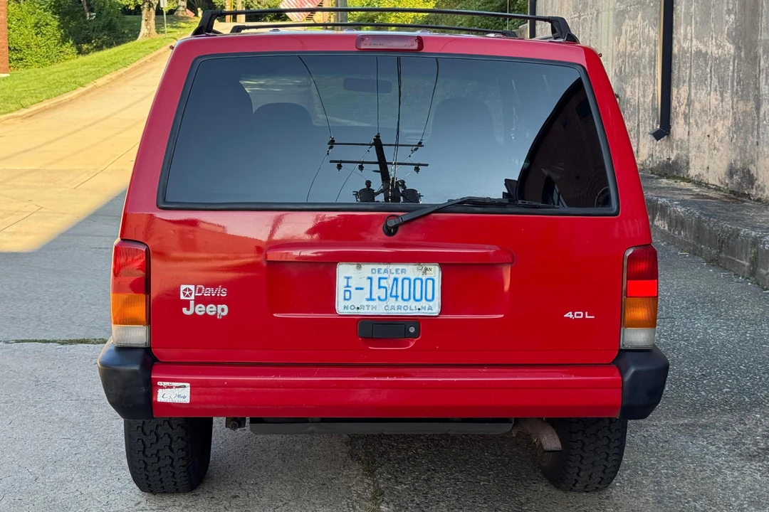 1999 Jeep XJ Cherokee - Image 5 of 31