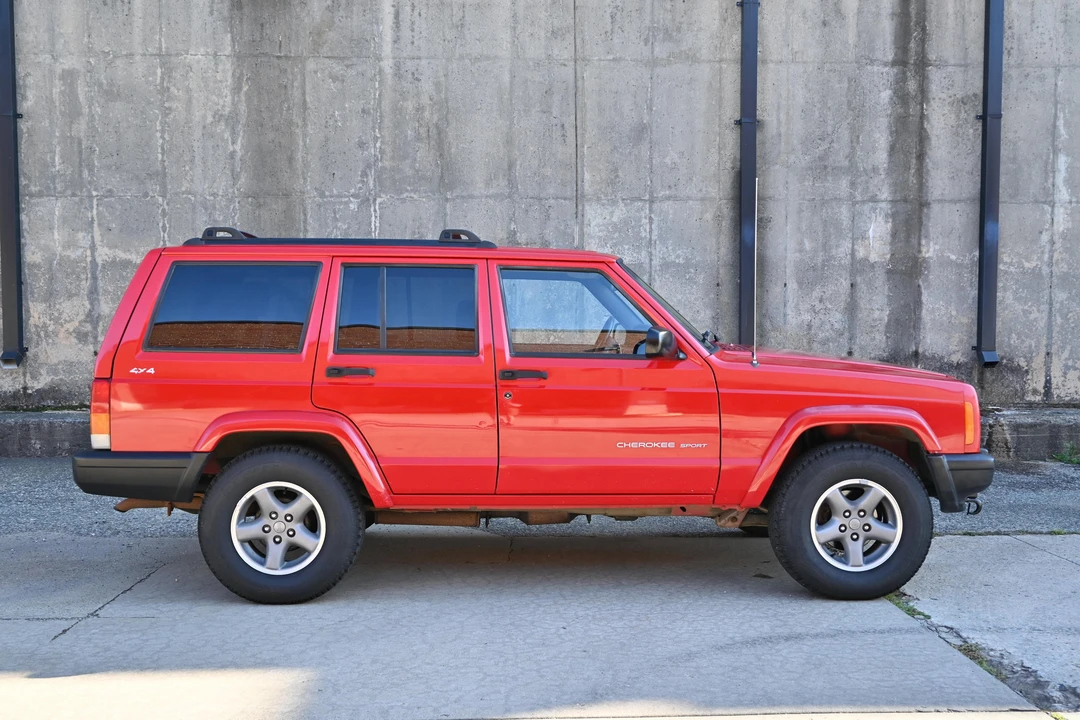 1999 Jeep XJ Cherokee - Image 12 of 31