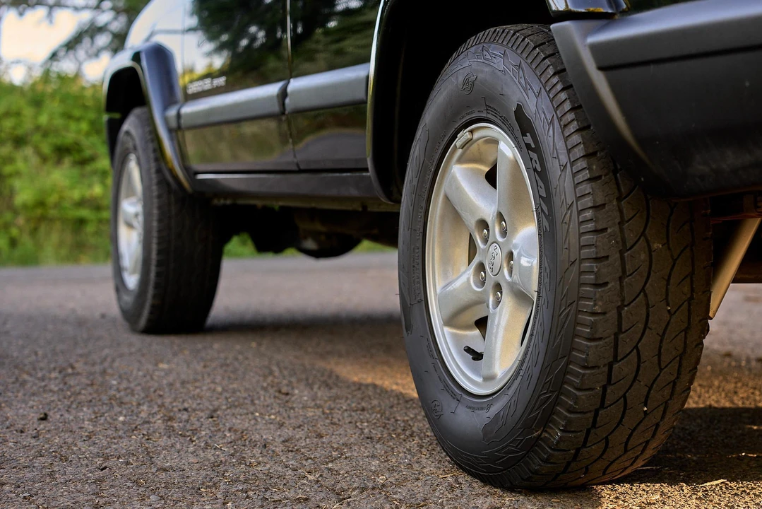 1999 Jeep XJ Cherokee - Image 31 of 31