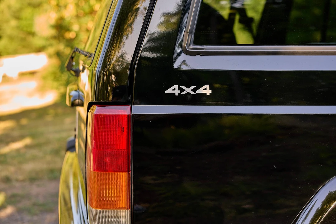 1999 Jeep XJ Cherokee - Image 19 of 31