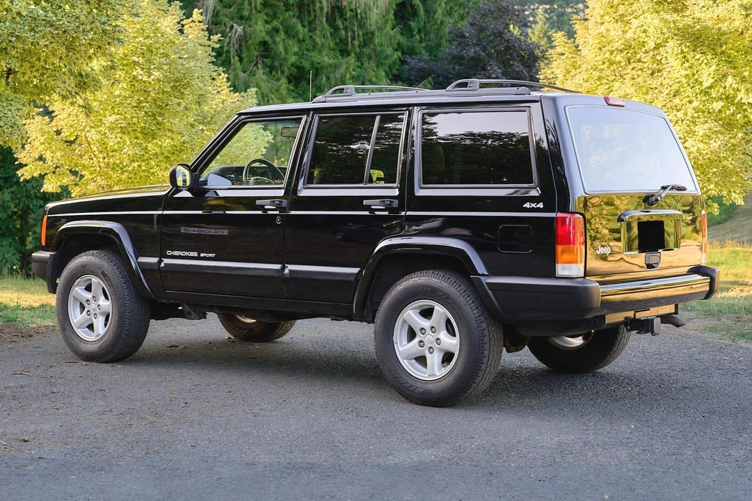 1999 Jeep XJ Cherokee - Image 4 of 31