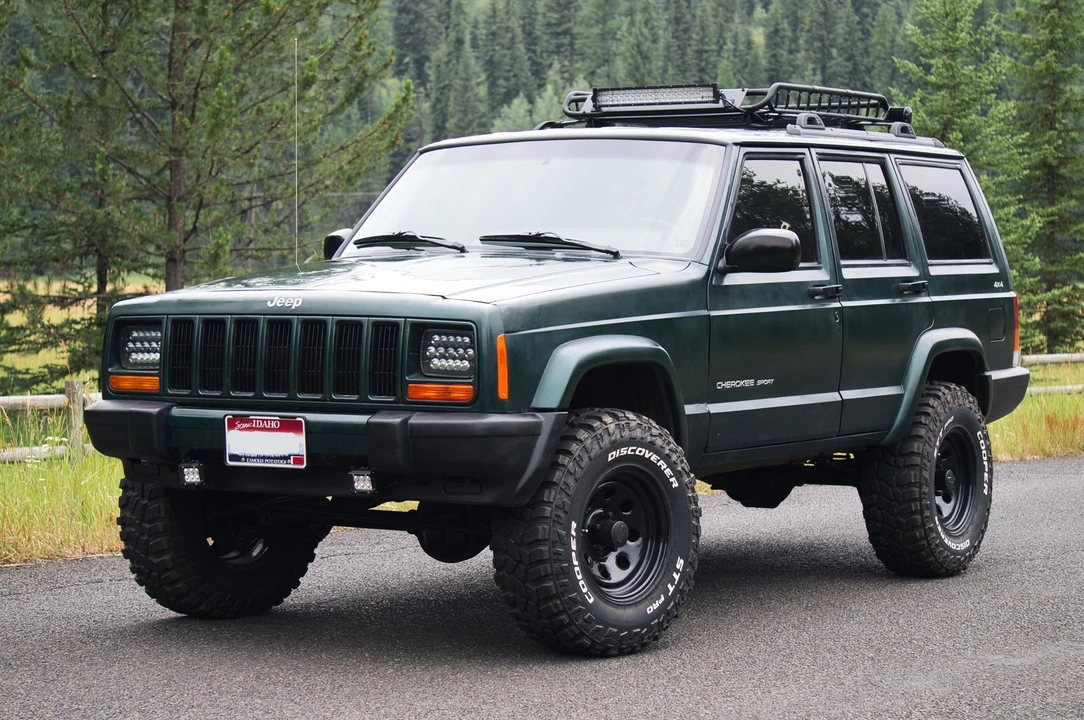 1999 Jeep XJ Cherokee - Image 9 of 31