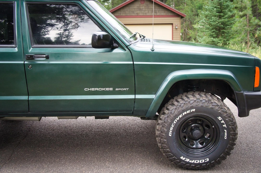 1999 Jeep XJ Cherokee - Image 27 of 31
