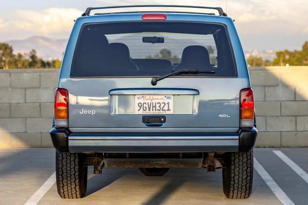 1999 Jeep XJ Cherokee - Image 5 of 31