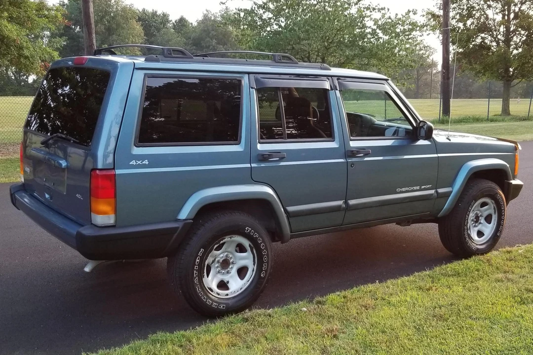 1999 Jeep XJ Cherokee - Image 4 of 31