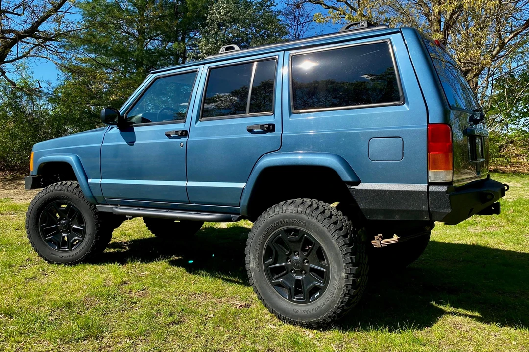 1999 Jeep XJ Cherokee - Image 4 of 31