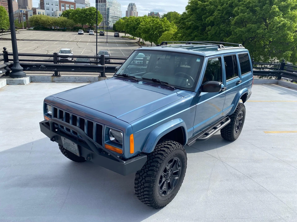 1999 Jeep XJ Cherokee - Image 14 of 31