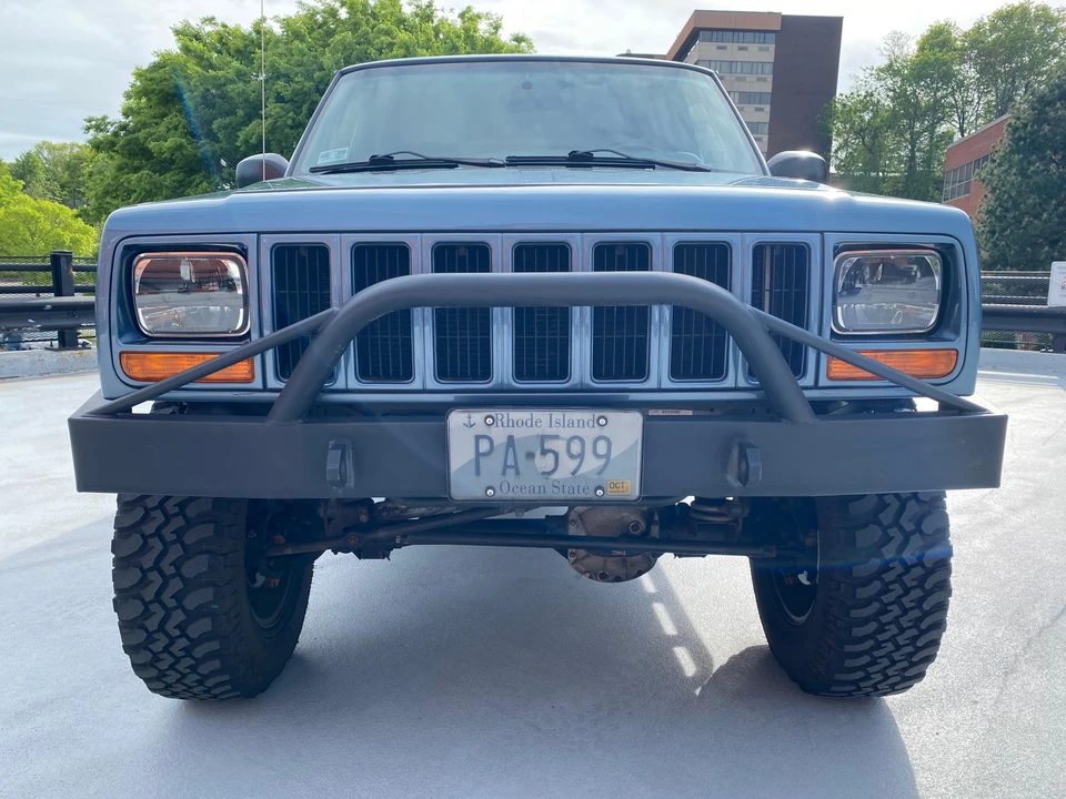 1999 Jeep XJ Cherokee - Image 9 of 31