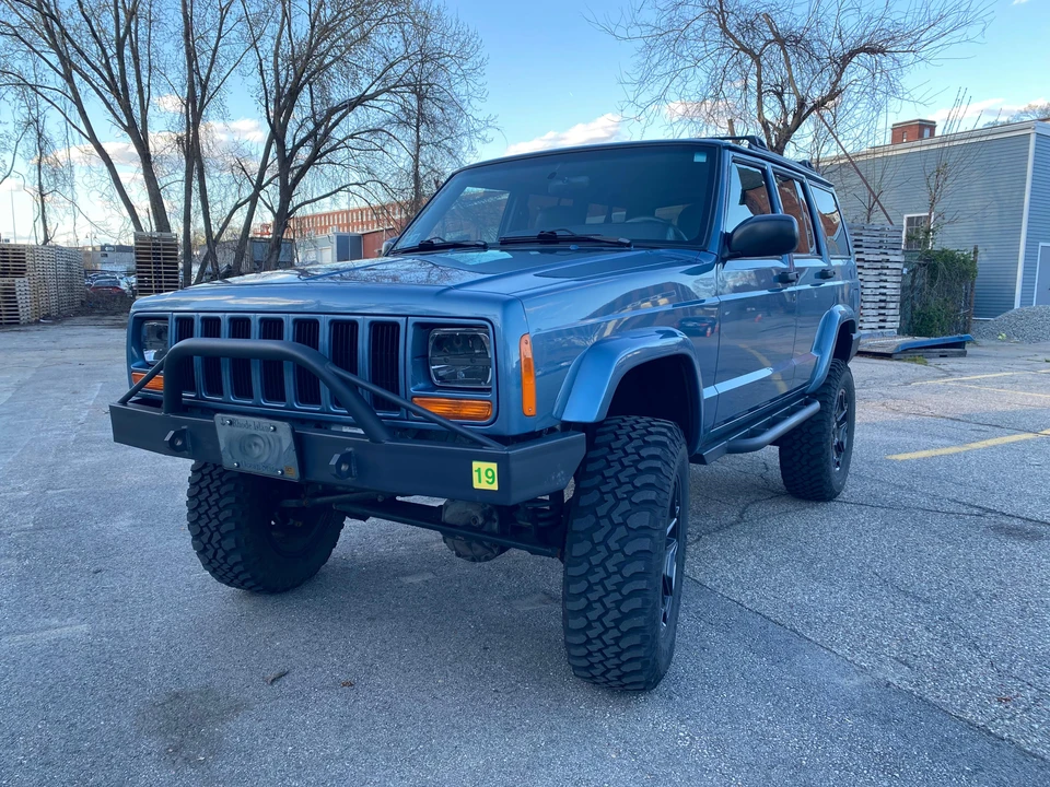 1999 Jeep XJ Cherokee - Image 12 of 31