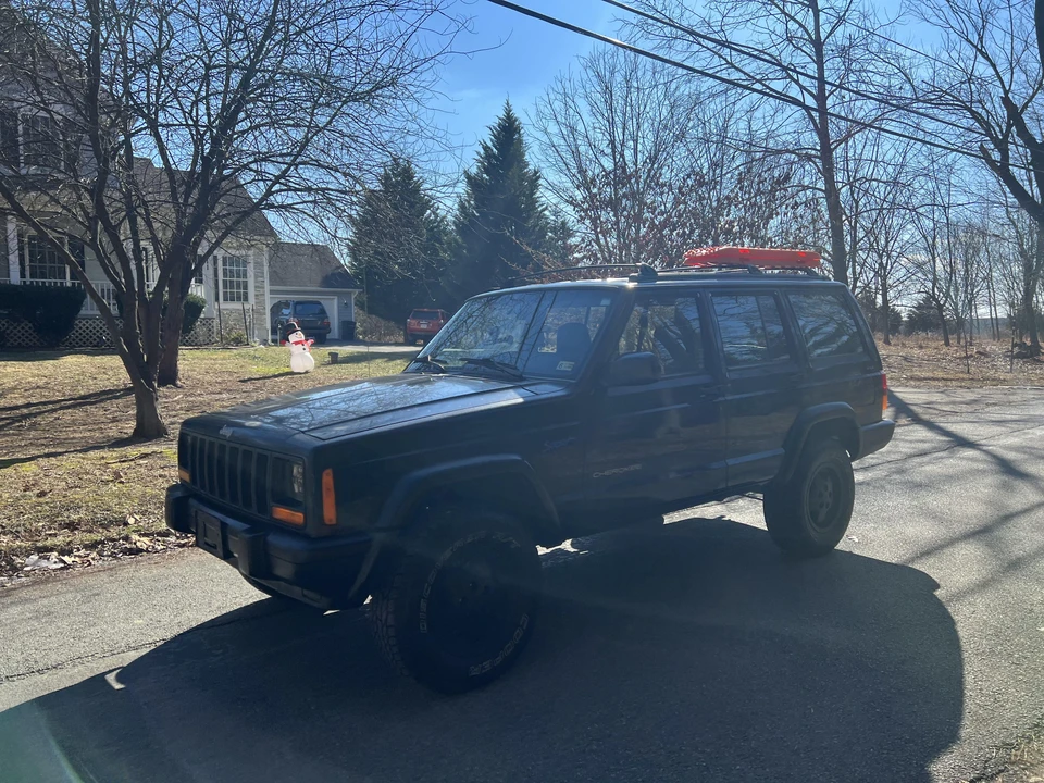 1999 Jeep XJ Cherokee - Image 27 of 31
