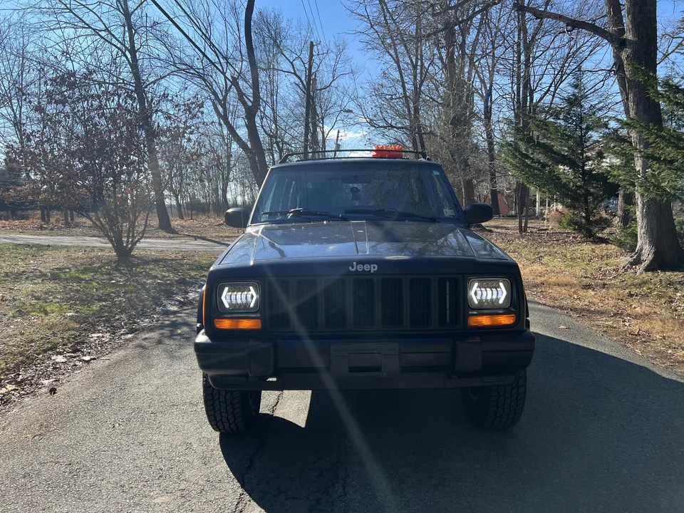 1999 Jeep XJ Cherokee - Image 22 of 31