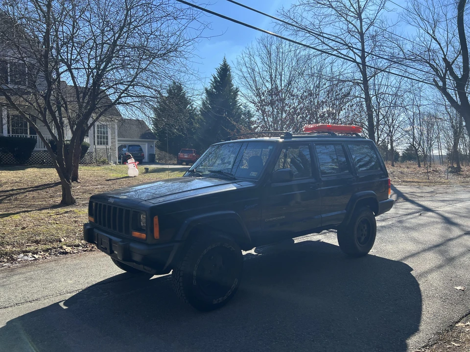 1999 Jeep XJ Cherokee - Image 28 of 31