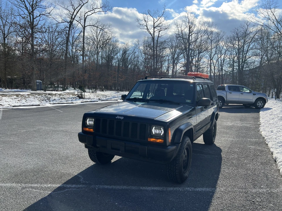 1999 Jeep XJ Cherokee - Image 6 of 31