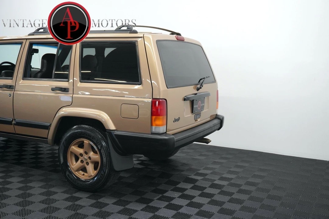 1999 Jeep XJ Cherokee - Image 14 of 31
