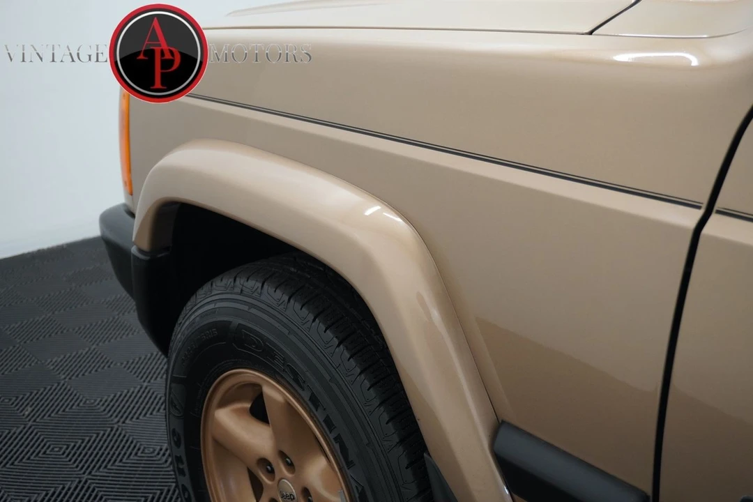 1999 Jeep XJ Cherokee - Image 20 of 31