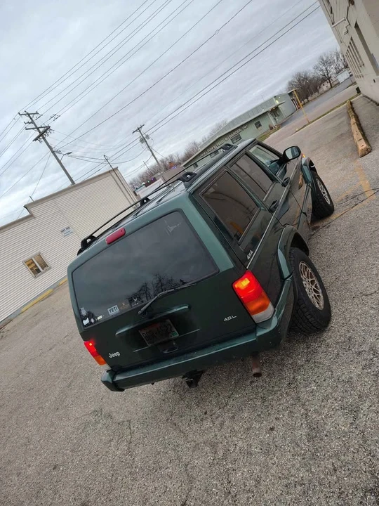1999 Jeep XJ Cherokee - Image 3 of 10