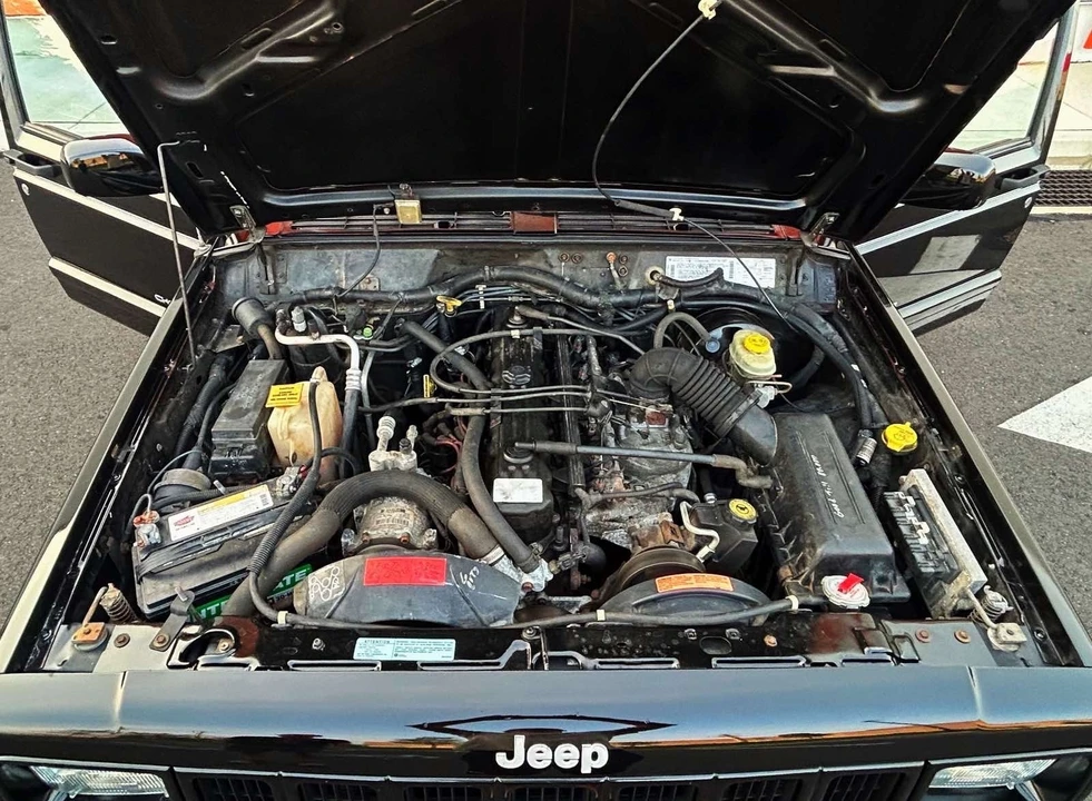 1999 Jeep XJ Cherokee - Image 18 of 19