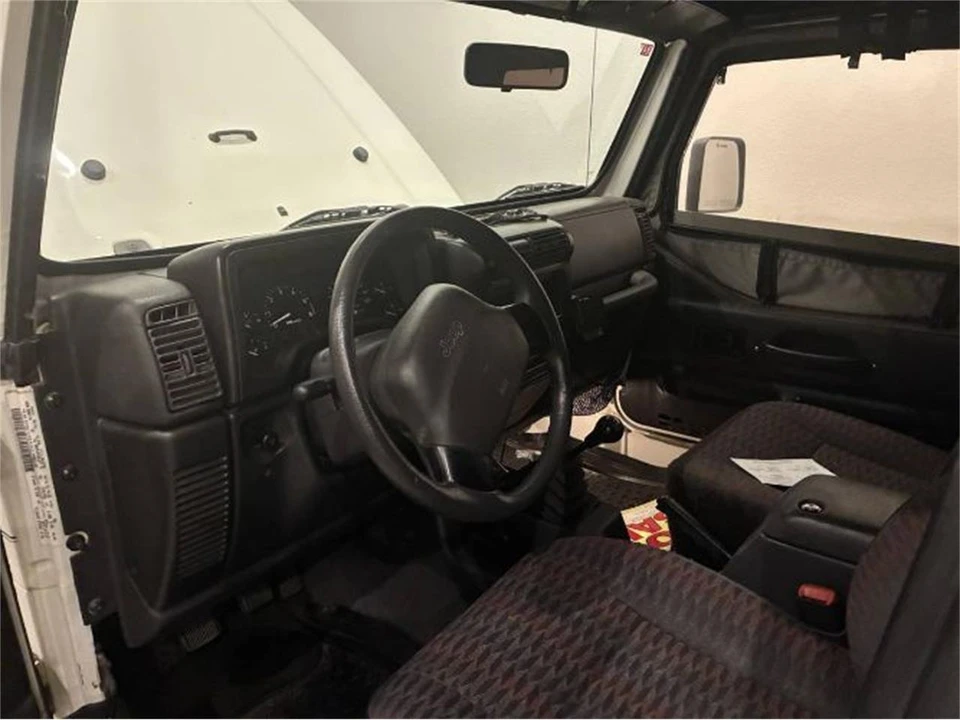 1999 Jeep TJ Wrangler - Image 7 of 10
