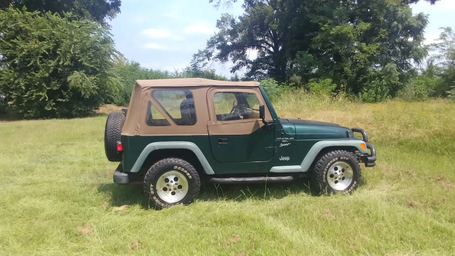 1999 Jeep TJ Wrangler - Image 2 of 9