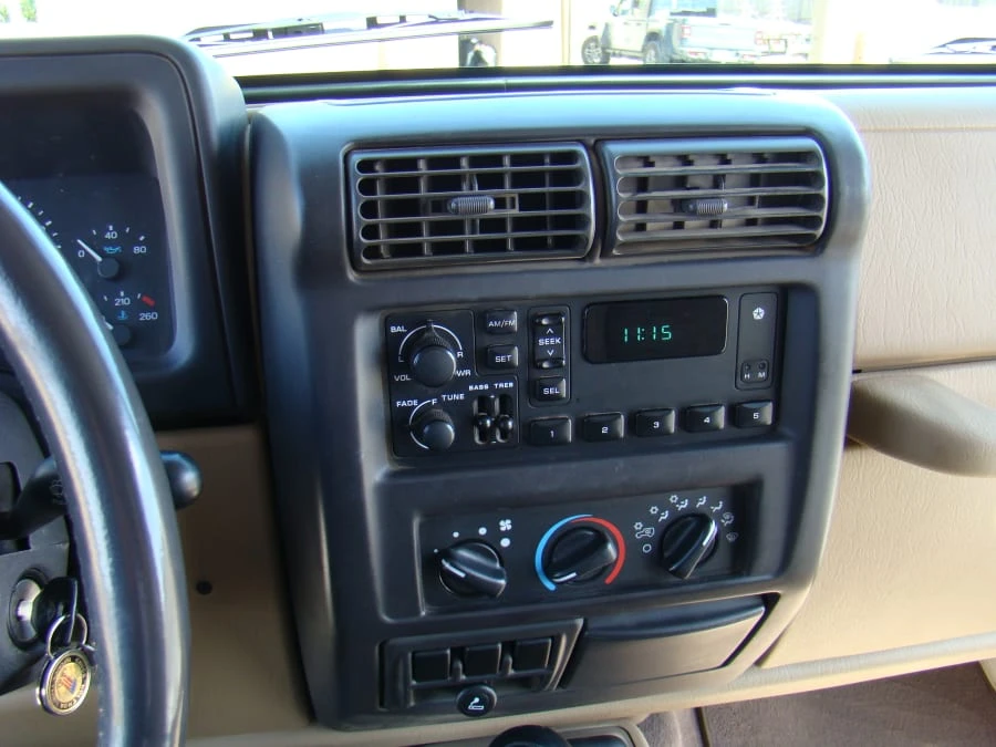 1999 Jeep TJ Wrangler - Image 22 of 31