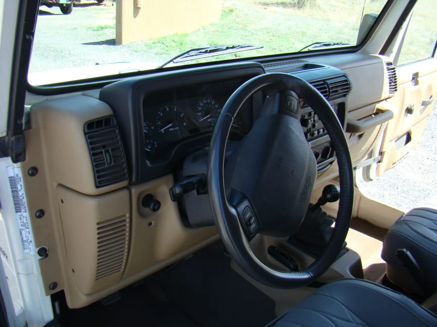 1999 Jeep TJ Wrangler - Image 13 of 31