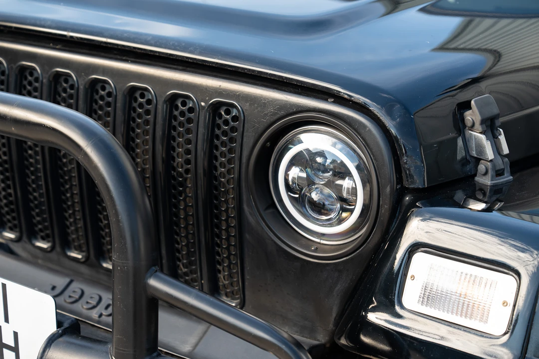 1999 Jeep TJ Wrangler - Image 18 of 31