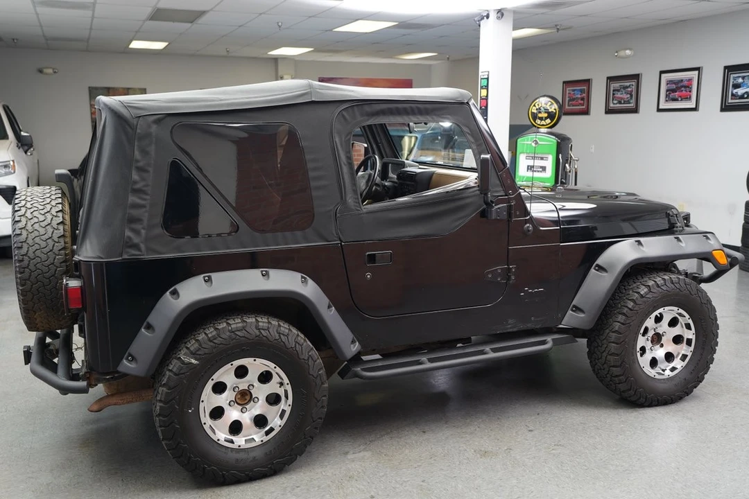 1999 Jeep TJ Wrangler - Image 7 of 31