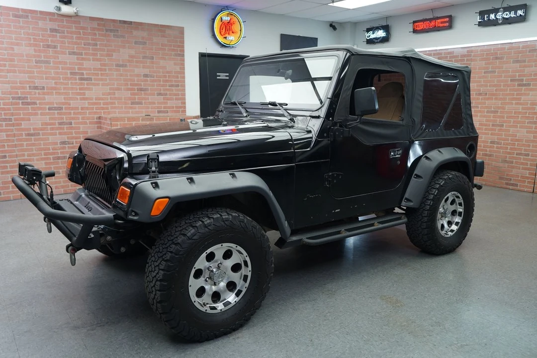 1999 Jeep TJ Wrangler - Image 2 of 31