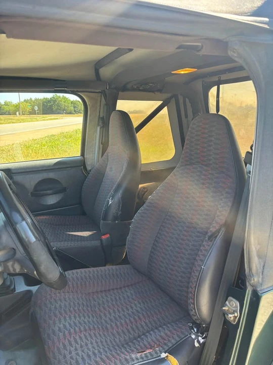 1999 Jeep TJ Wrangler - Image 12 of 14