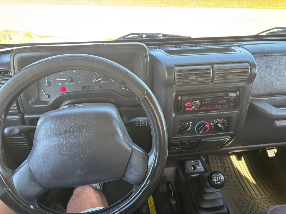 1999 Jeep TJ Wrangler - Image 14 of 14