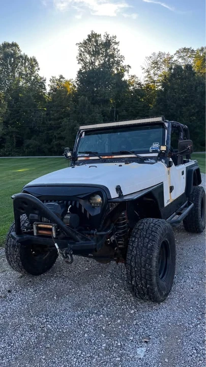 1999 Jeep TJ Wrangler - Image 4 of 10