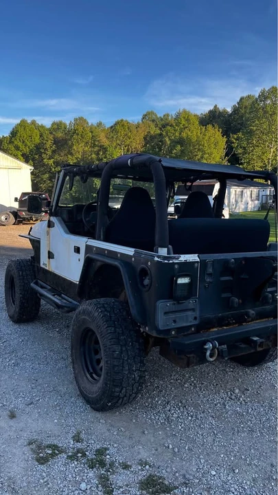 1999 Jeep TJ Wrangler - Image 3 of 10