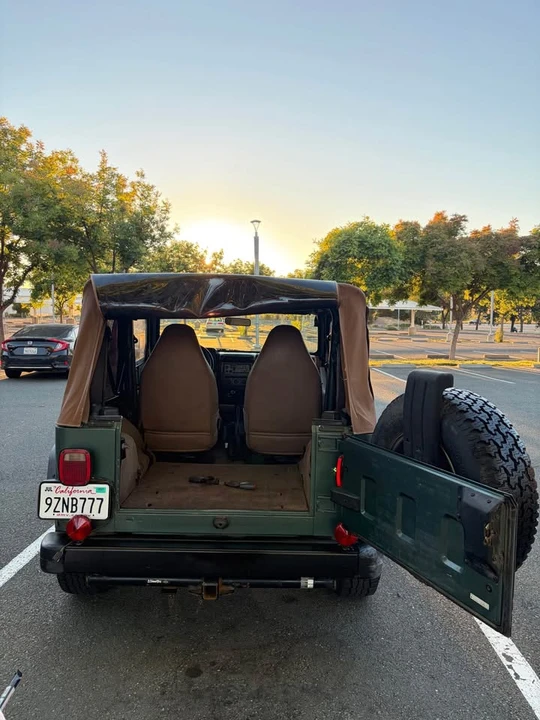 1999 Jeep TJ Wrangler - Image 10 of 13