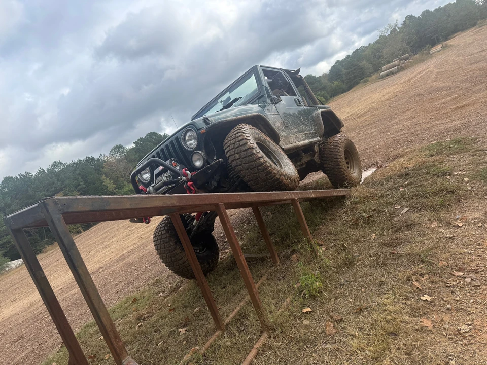 1999 Jeep TJ Wrangler - Image 3 of 21
