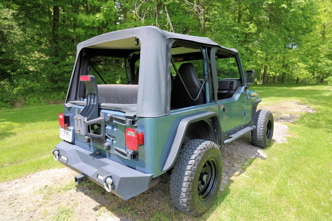 1999 Jeep TJ Wrangler - Image 23 of 29