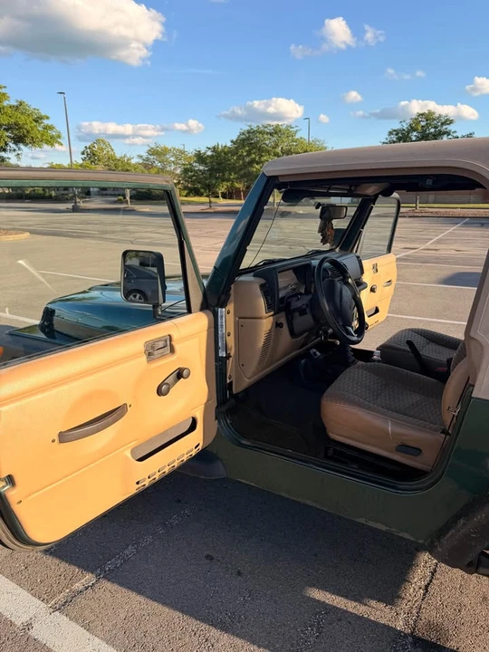 1999 Jeep TJ Wrangler - Image 5 of 10