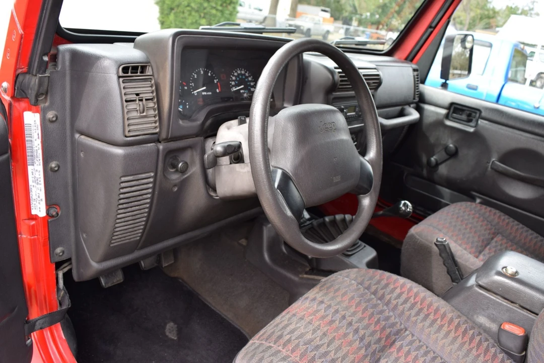 1999 Jeep TJ Wrangler - Image 18 of 20