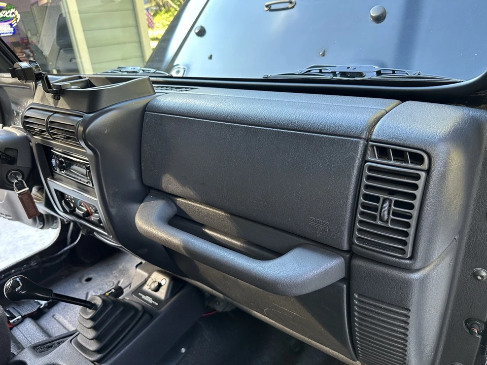 1999 Jeep TJ Wrangler - Image 15 of 21