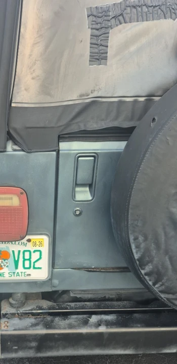 1999 Jeep TJ Wrangler - Image 11 of 19