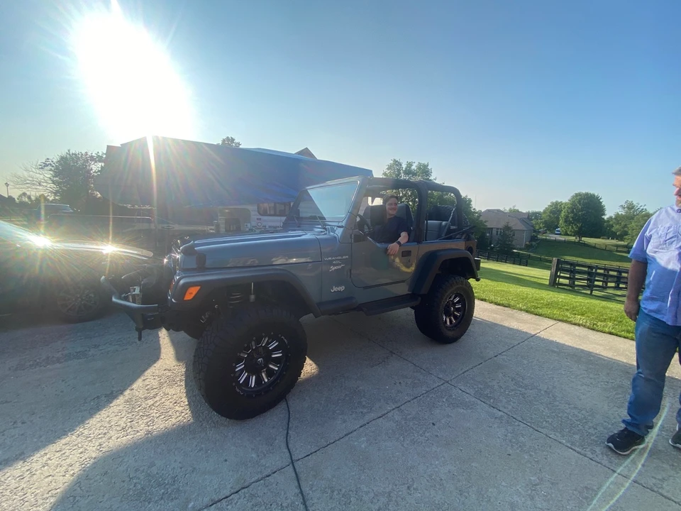 1999 Jeep TJ Wrangler - Image 25 of 26