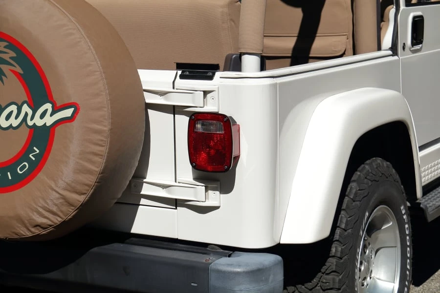 1999 Jeep TJ Wrangler - Image 9 of 27