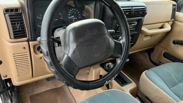 1999 Jeep TJ Wrangler - Image 9 of 13