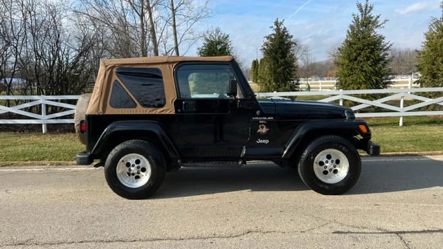 1999 Jeep TJ Wrangler - Image 12 of 13