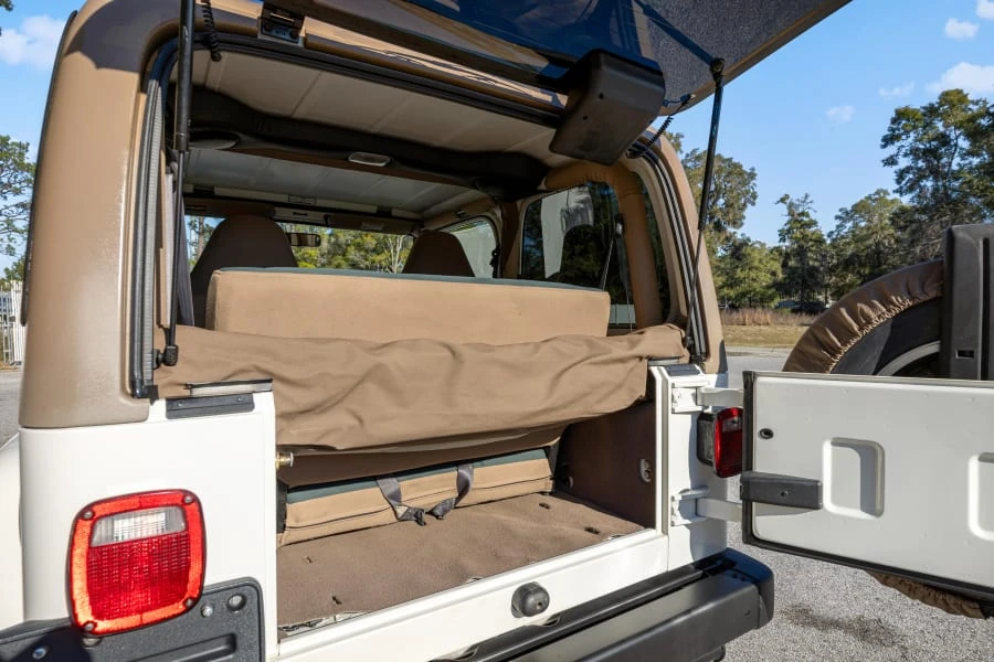 1999 Jeep TJ Wrangler - Image 11 of 16