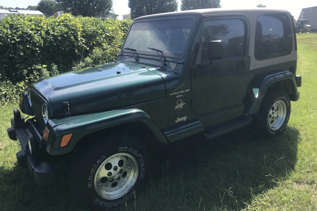 1999 Jeep TJ Wrangler - Image 2 of 31