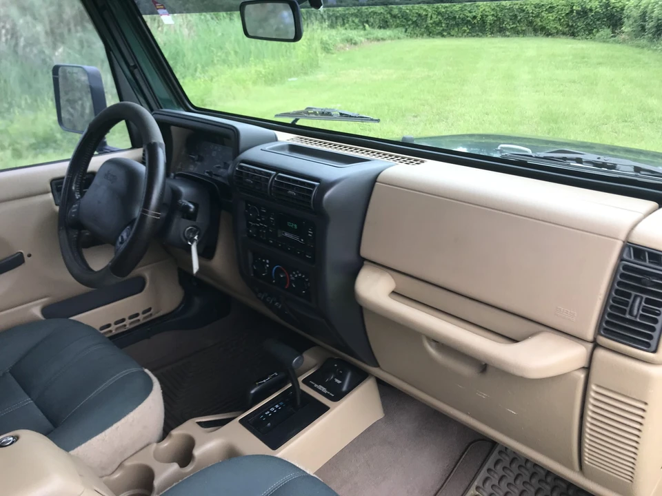 1999 Jeep TJ Wrangler - Image 26 of 31
