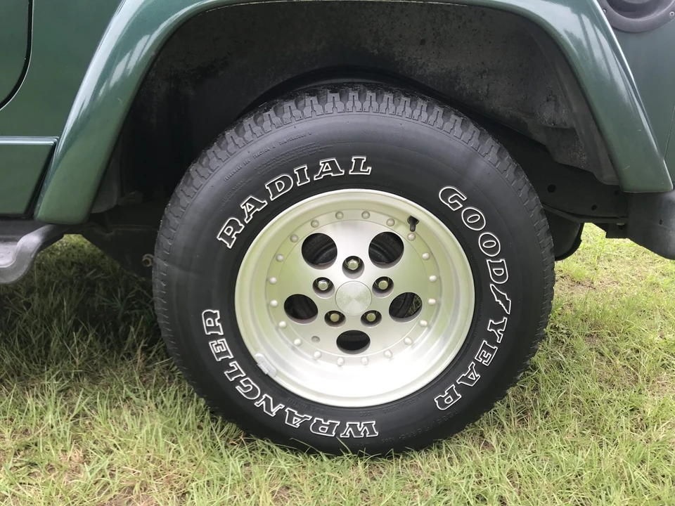 1999 Jeep TJ Wrangler - Image 13 of 31