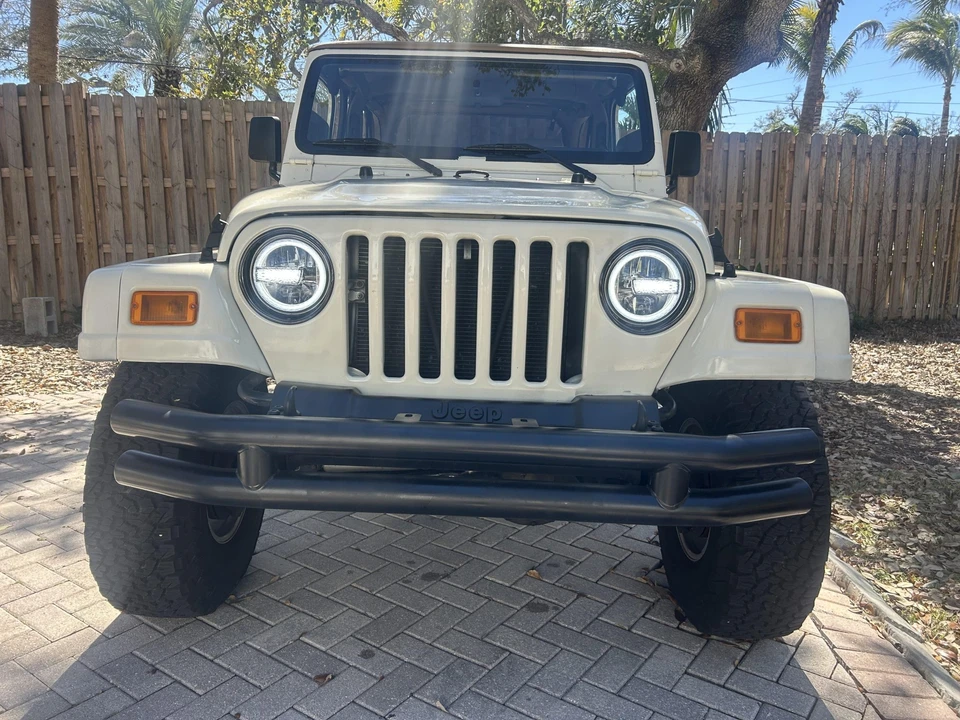 1999 Jeep TJ Wrangler - Image 4 of 31