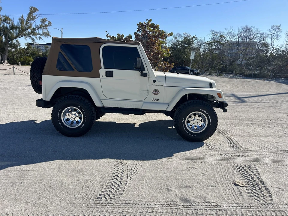 1999 Jeep TJ Wrangler - Image 9 of 31
