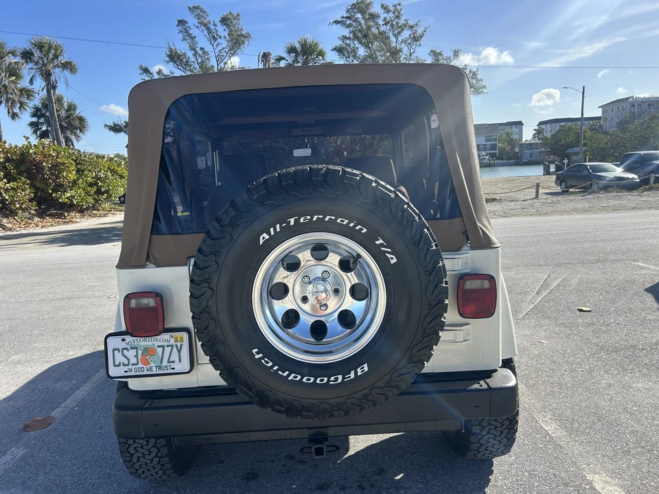 1999 Jeep TJ Wrangler - Image 13 of 31
